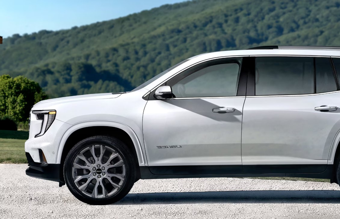 2027 GMC Acadia Towing & Cargo Capacity